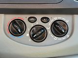 Renault Spider (2012) 2.0 dCi 66 kW Authentique - náhled 14