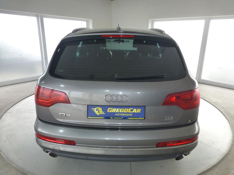 Audi Q7 (2011) 3,0TDI*VYHŘ.SE*NAVIGACE*XENON - fotka 7 z 31