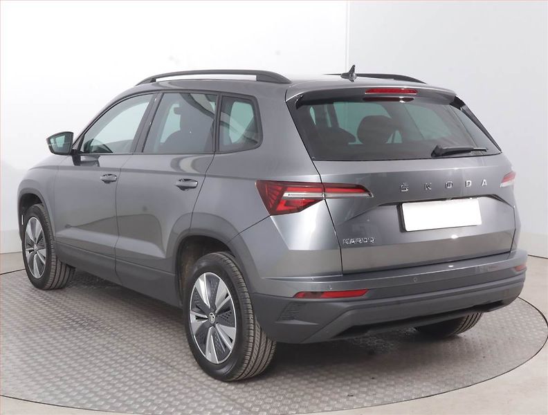 Škoda Karoq (2024) Ambition 1.5 TSI - fotka 4 z 21
