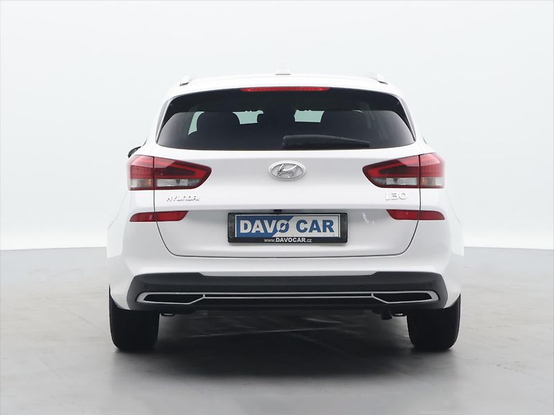 Hyundai i30 1,0 T-GDI 88kW Style DCT CZ DP - fotka 6 z 32