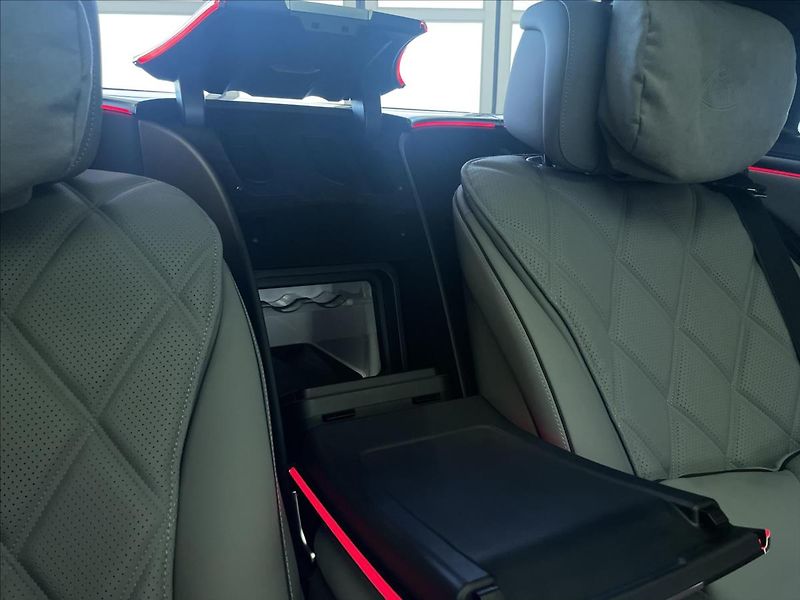 Mercedes-Benz Třídy S Třídy Mercedes-Maybach S 680 - fotka 21 z 28