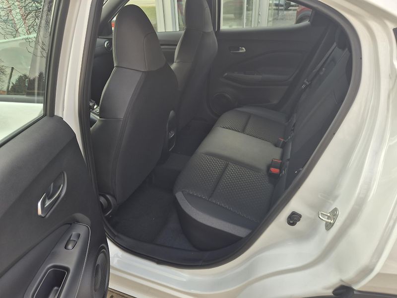 Nissan Juke (2026) 1.0DIG-T 84kW CITY EDITION - fotka 18 z 20