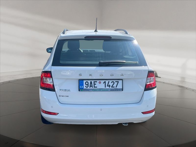 Škoda Fabia 1,0 TSI 70 Ambition - fotka 5 z 11