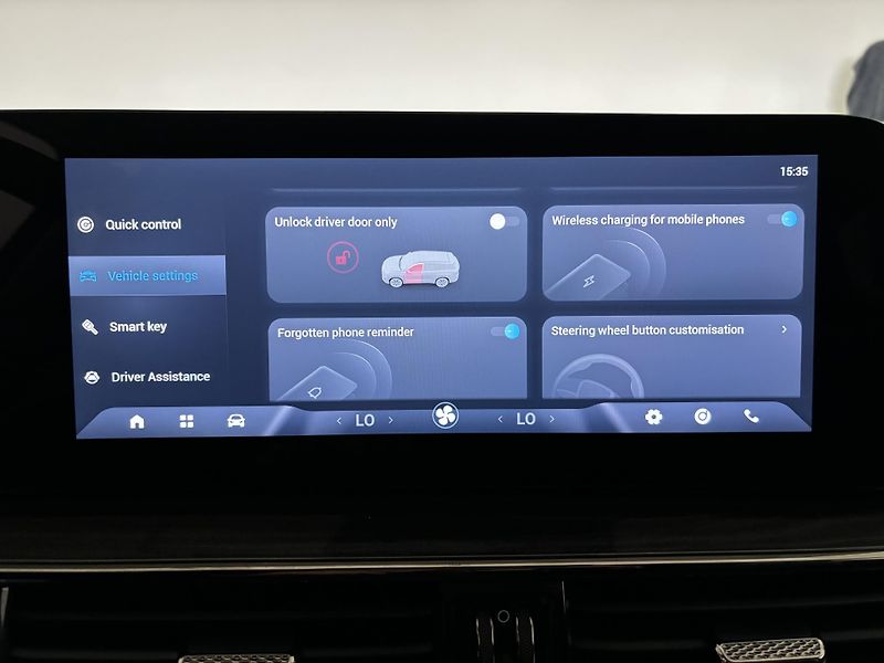 Omoda 5 (2026) 1.6 tGDI 108kW Premium - fotka 25 z 33
