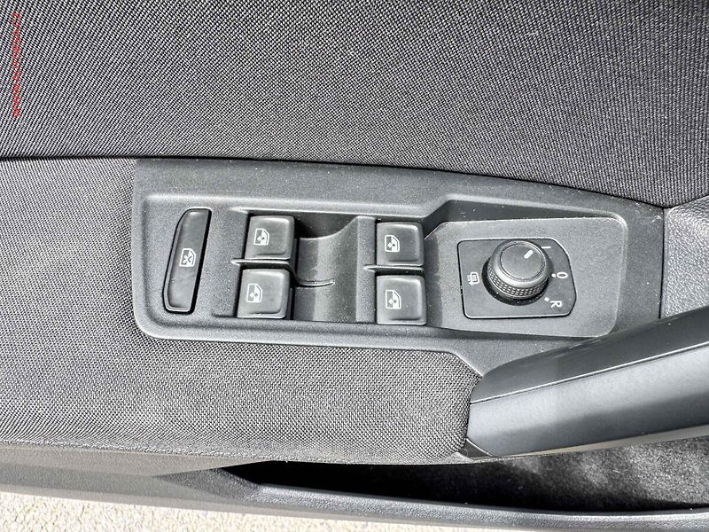 Volkswagen Tiguan (2020) 1.5 TSi, Trendline, LED, +ALU - fotka 12 z 17