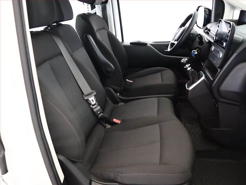 Hyundai Staria (2024) 2.2 CRDi, ČR, 1Maj, DPH - fotka 7 z 15