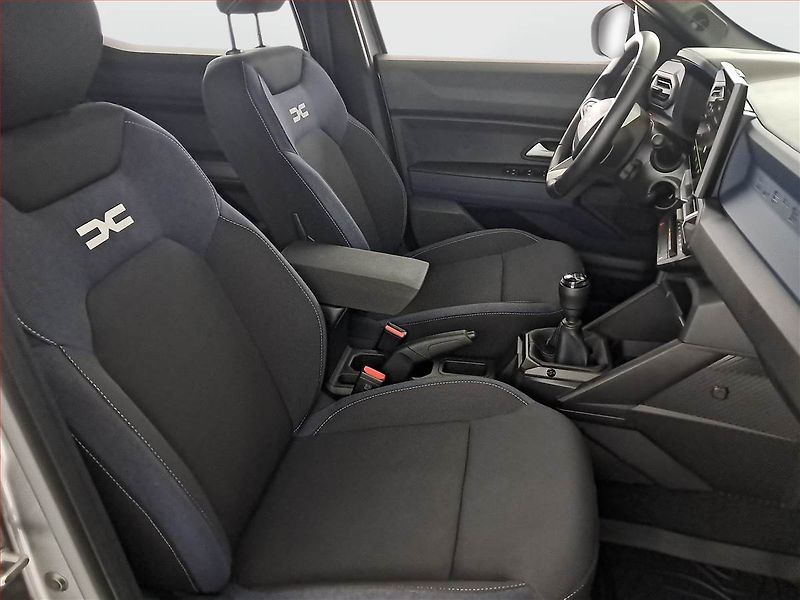 Dacia Duster (2025) 1.2 TCe - fotka 9 z 16