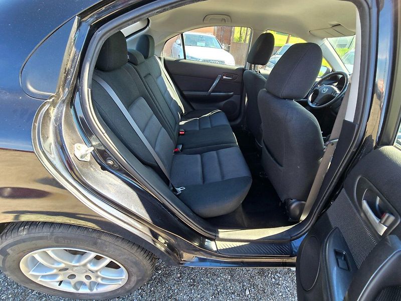 Mazda 6 (2006) 6 1.8i 16V 88 KW aut.kli - fotka 19 z 23