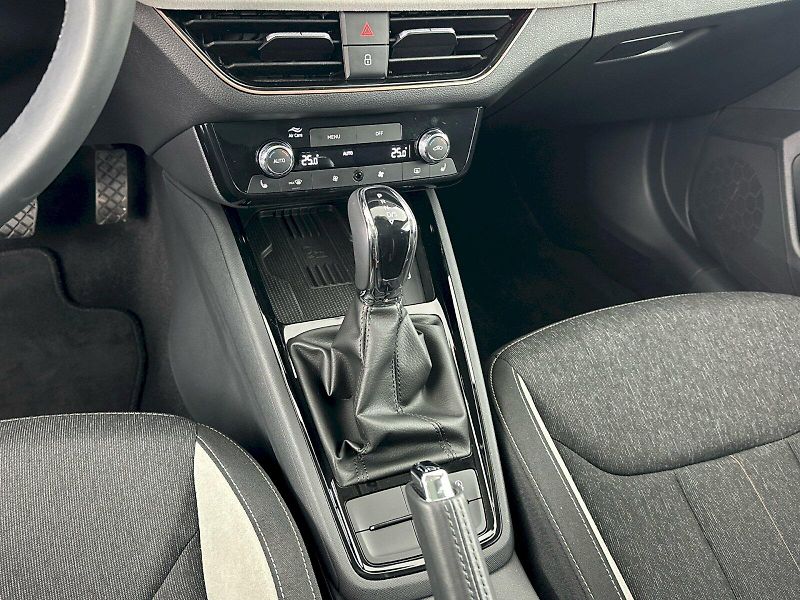 Škoda Scala (2025) DSG 1.0TSI 85kW Top Selection - fotka 19 z 28