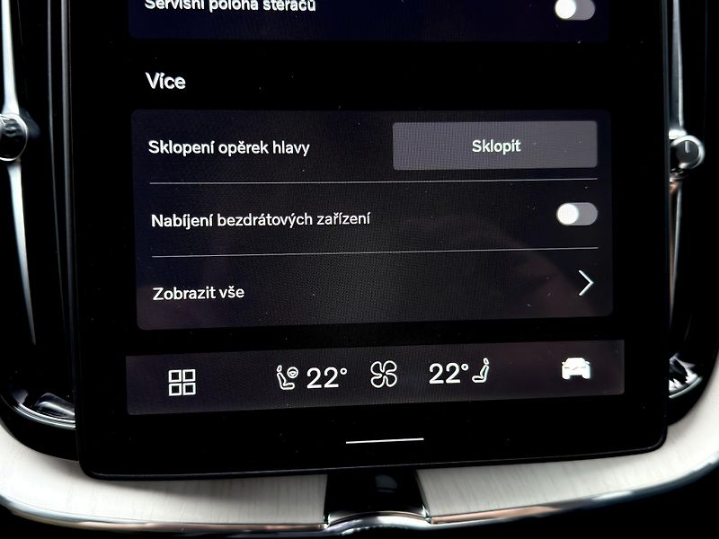 Volvo XC60 B5 AWD PLUS DARK +komplety kol - fotka 41 z 49