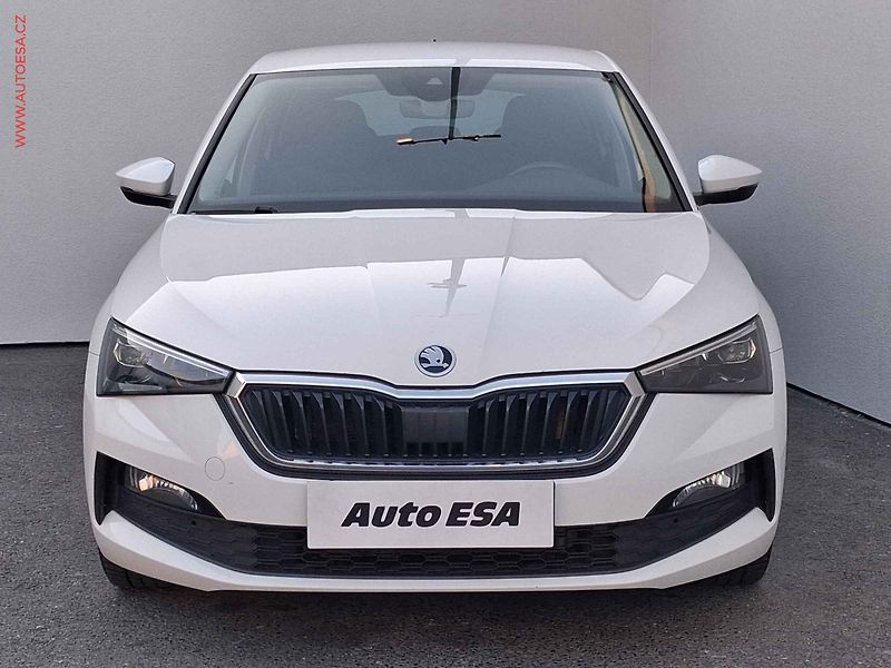 Škoda Scala (2022) 1.5 TSi, 2.maj,ČR, Style, LED - fotka 2 z 17