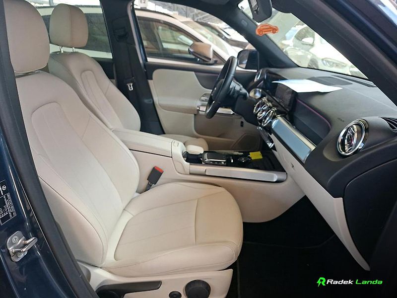Mercedes-Benz EQB (2023) EQB 250 | 7 míst, 66 kWh - fotka 7 z 12