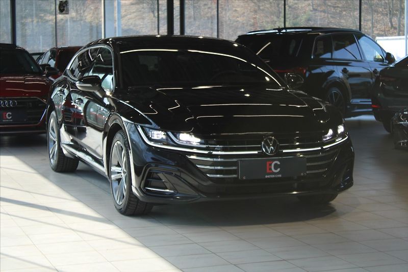 Volkswagen Arteon TDi DSG R-Line Shooting Brake - fotka 34 z 35