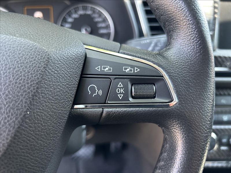 Seat Leon 2,0 TDi 110 kW DSG  Full LED - fotka 25 z 45