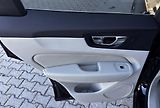 Volvo XC60 FWD B5/vzduch/4*klima/PANO/  - náhled 18