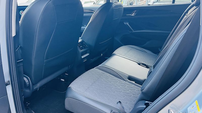 Volkswagen Tayron (2026) 1.5 eTSI 110 kW DSG7 7míst  - fotka 13 z 50