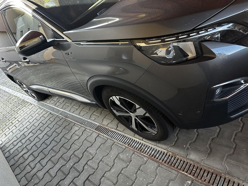 Peugeot 5008 (2018) - fotka 4 z 12