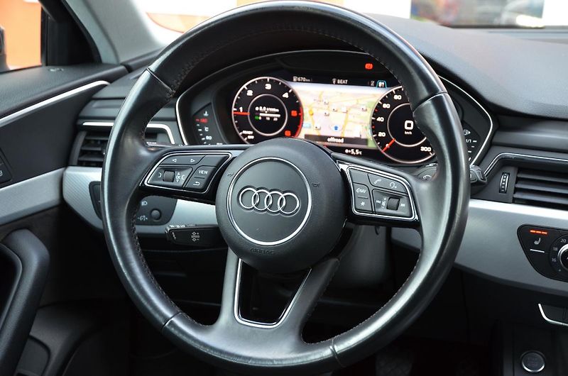 Audi A4 (2017) // REZERVOVÁNO //  - fotka 23 z 46