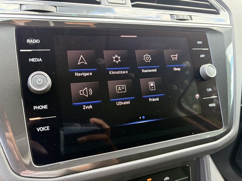 Volkswagen Tiguan 1.4TSI eHYBRID DSG MATRIX  - fotka 35 z 67