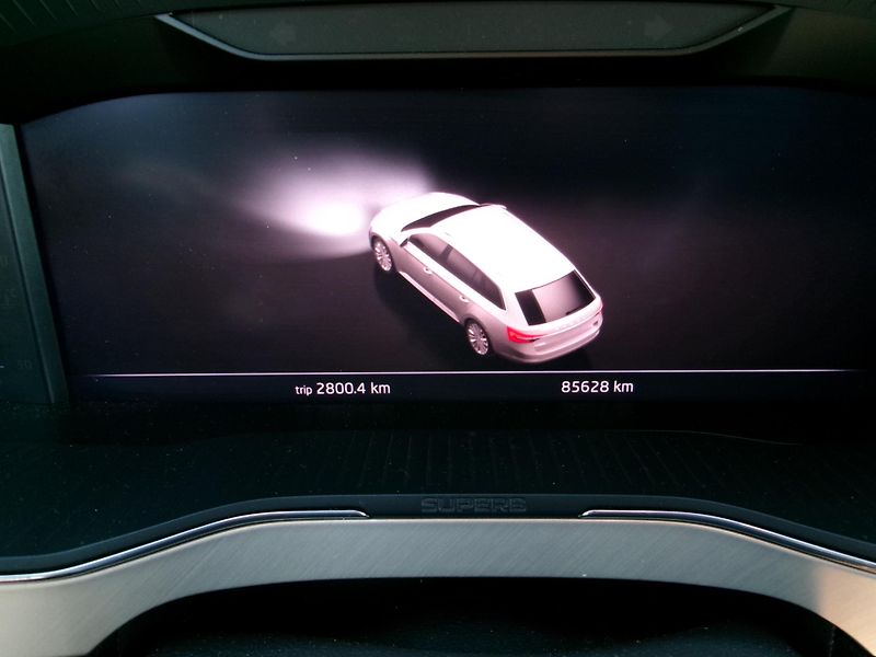 Škoda Superb (2022) 2,0TDI L&K 4x4 DSG ACC MATRIX - fotka 48 z 49