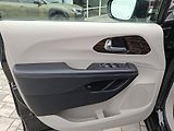 Chrysler Pacifica (2021) 3,6 LIMITED,HYBRYD, REZERVACE  - náhled 21