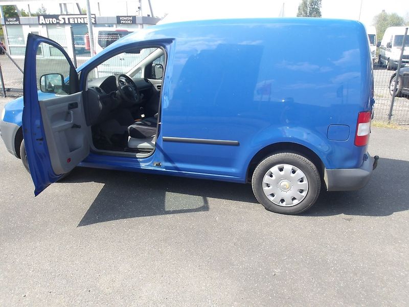 Volkswagen Caddy 1,4i ČR 1.MAJITEL !!! - fotka 11 z 37