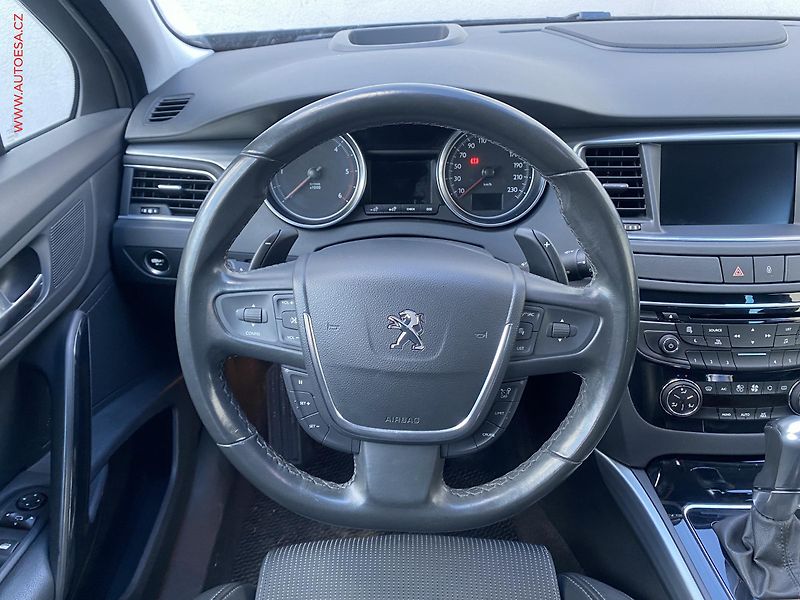 Peugeot 508 (2014) 2.2 HDi, GT, AT, bixen, panor - fotka 11 z 20