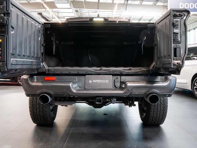 Dodge RAM (2023) 5.7 V8 Limited 6 LIFT - fotka 6 z 40