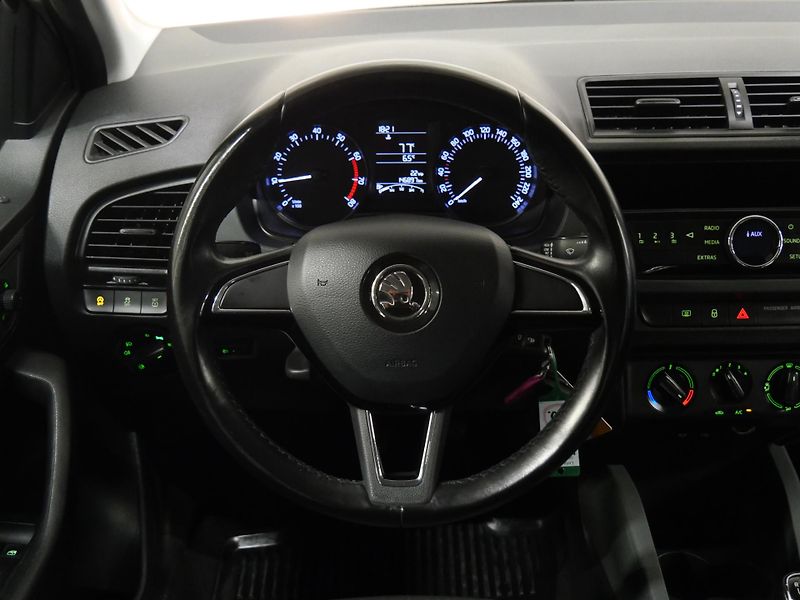 Škoda Fabia - fotka 13 z 25