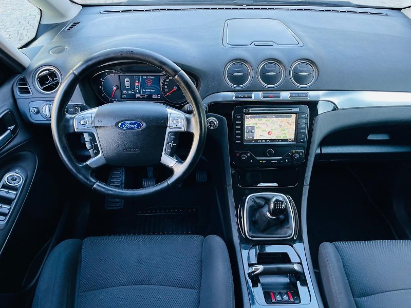 Ford Galaxy 2.2TDCi MANUÁL 7 MÍST TAŽNÉ  - fotka 25 z 50