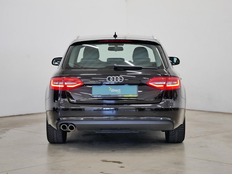Audi A4 - fotka 6 z 25