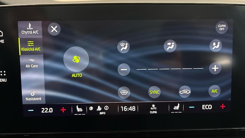 Škoda Octavia 1.4 TSI iV DSG Style Combi - fotka 24 z 27