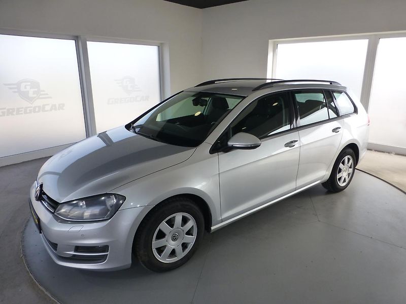 Volkswagen Golf (2013) 1,6TDI*81KW*VYHŘ.SEDADLA* - fotografie inzerátu