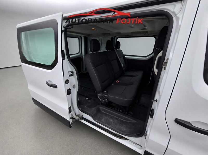 Renault Trafic (2017) 1.6 DCi 92KW 8.místné - fotka 17 z 23