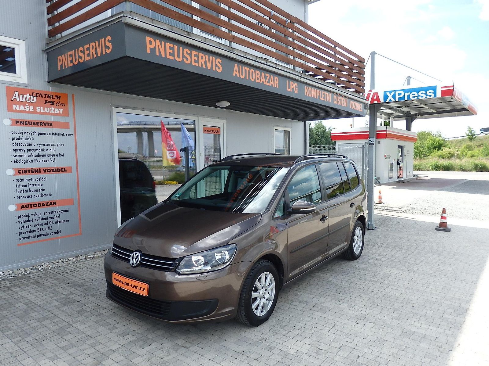 Volkswagen Touran 1.4 TSI 103 kW ZÁLOHOVÁNO