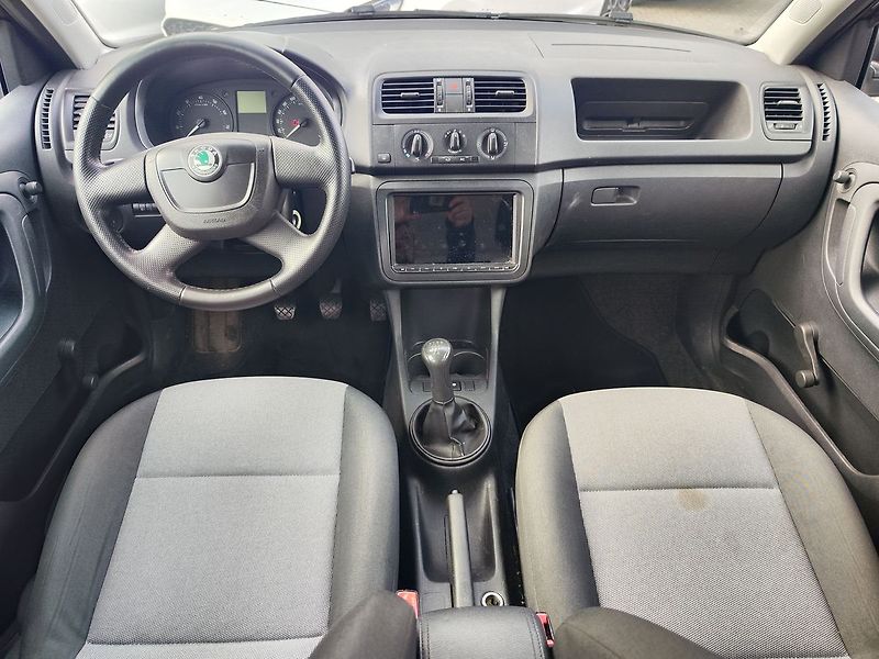 Škoda Fabia 1.2i/44kW Klima ČR - fotka 10 z 21