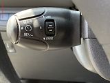 Peugeot 208 (2016) 1.0 PT, AC, tempo - náhled 13