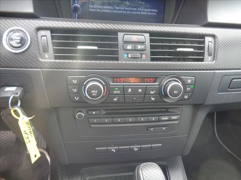 BMW Řada 3 3,0 - fotka 15 z 26