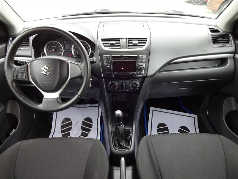 Suzuki Swift 1.2i16V NOVÉ ROZVODY - fotka 31 z 47