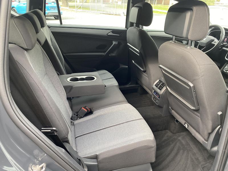 Seat Tarraco 1.5 TSI 110kW-1xMAJ.- LED-NAVI - fotka 45 z 51
