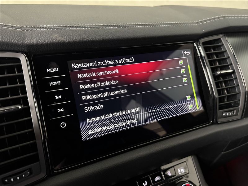 Škoda Kodiaq 2,0 TDi  DSG Sportline Virtual - fotka 34 z 50