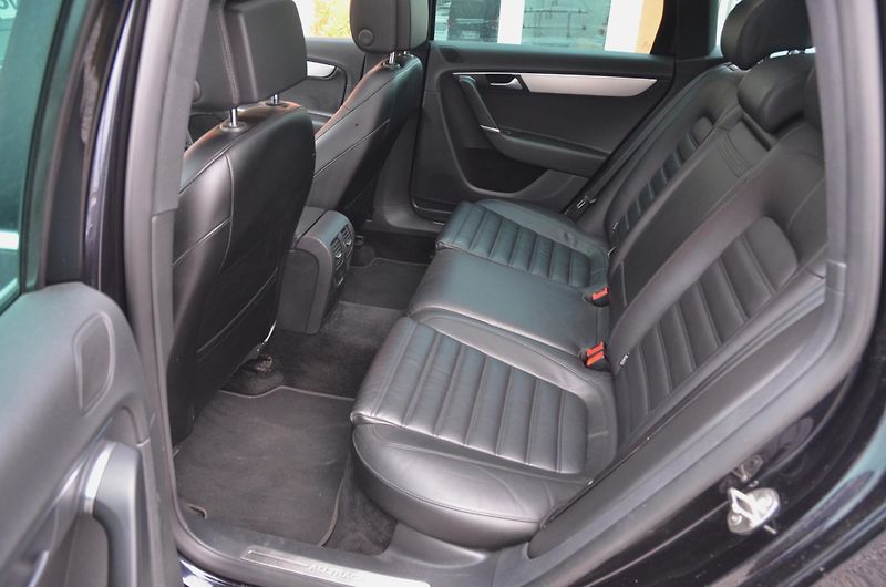 Volkswagen Passat (2012) Alltrack 2.0 TDi 4x4 PANORAMA - fotka 14 z 43