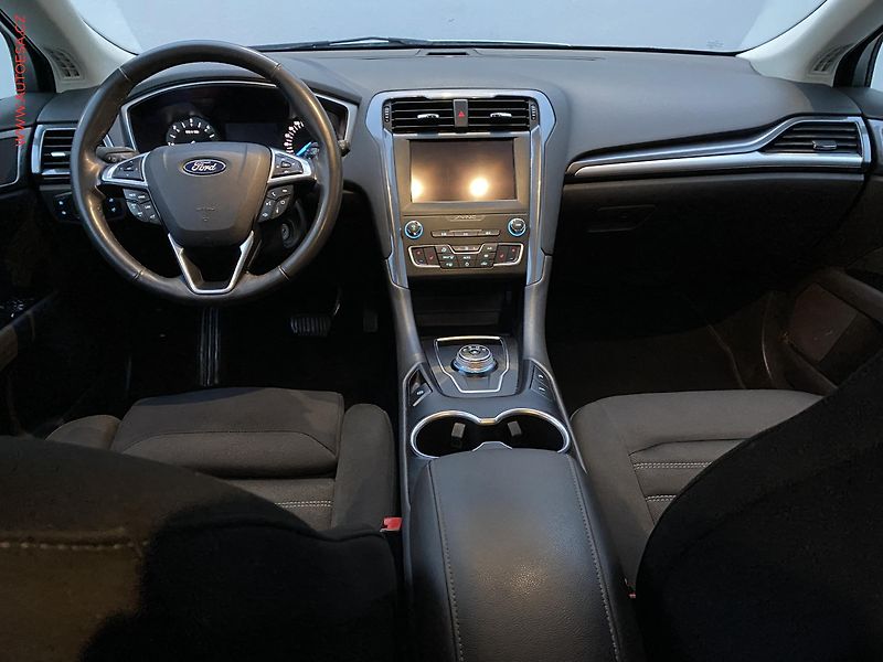 Ford Mondeo (2019) 2.0TDCi, AT, navi, xenon - fotka 8 z 17