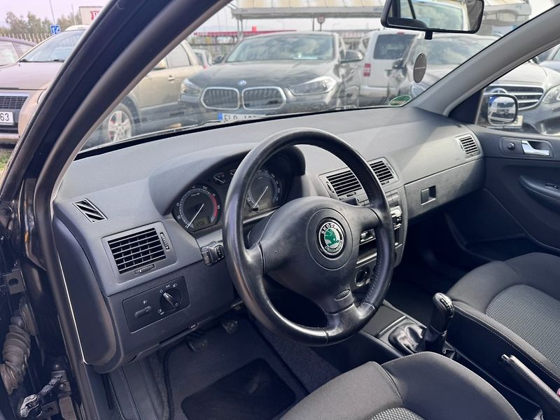 Škoda Fabia (2005) 1,4i 55 KW 1. MAJITEL STK KOLA - fotka 21 z 50