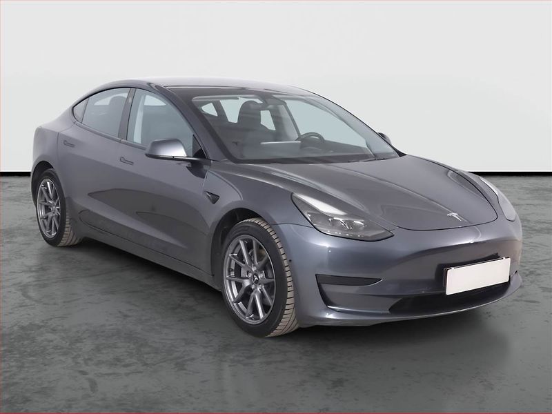 Tesla Model 3 (2022) Standard Range LFP, SoH 93% - fotografie inzerátu