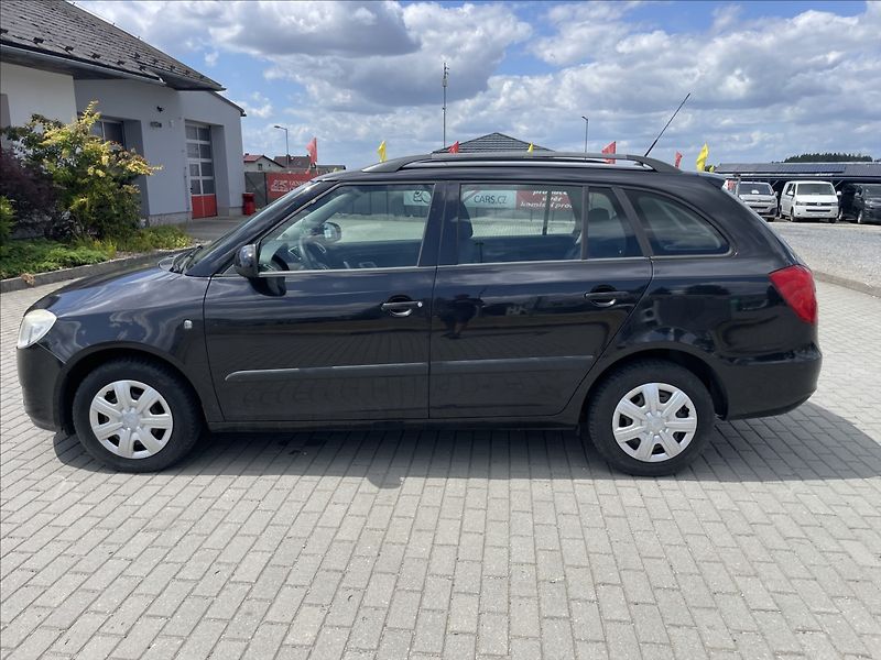 Škoda Fabia 1,4 i 63kw Klima ESP Tempomat, - fotka 2 z 35