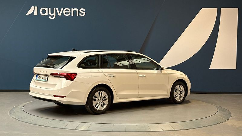 Škoda Octavia 1.5 TSI 110kW Ambition Combi - fotka 2 z 13