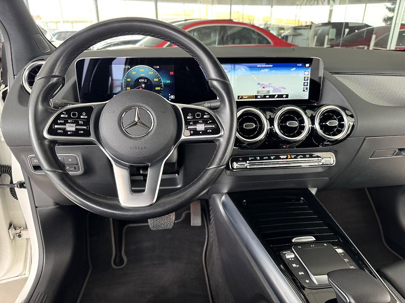 Mercedes-Benz Třídy B 220d 140kW*AT8*LED*Kůže*DPH - fotka 10 z 36