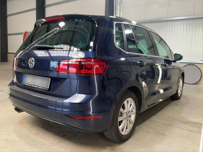 Volkswagen Golf Sportsvan 1,4 TSI 92kW Highline Panorama - fotka 2 z 10