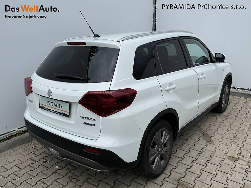 Suzuki Vitara (2020) 1.4 BoosterJet 95 kW Premium - fotka 2 z 22